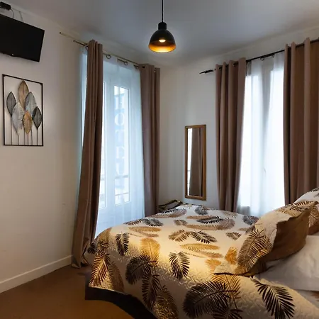 Ideal Paris