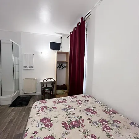 Hotel Ideal 3*