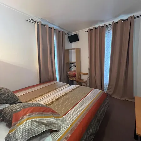 Hotel Ideal Paris
