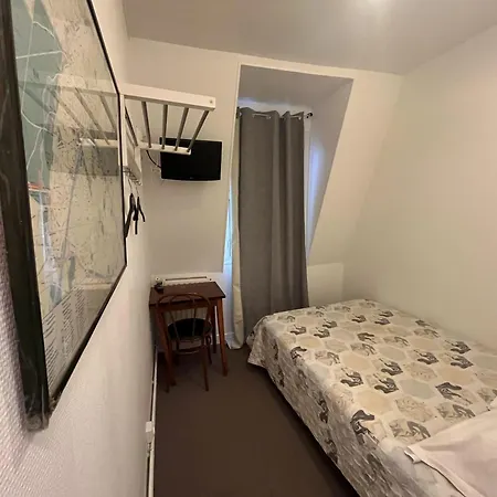 Ideal Hotel