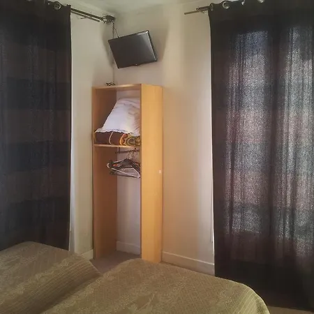فندق Ideal باريس