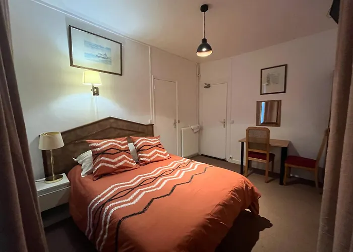 ホテル Ideal パリ