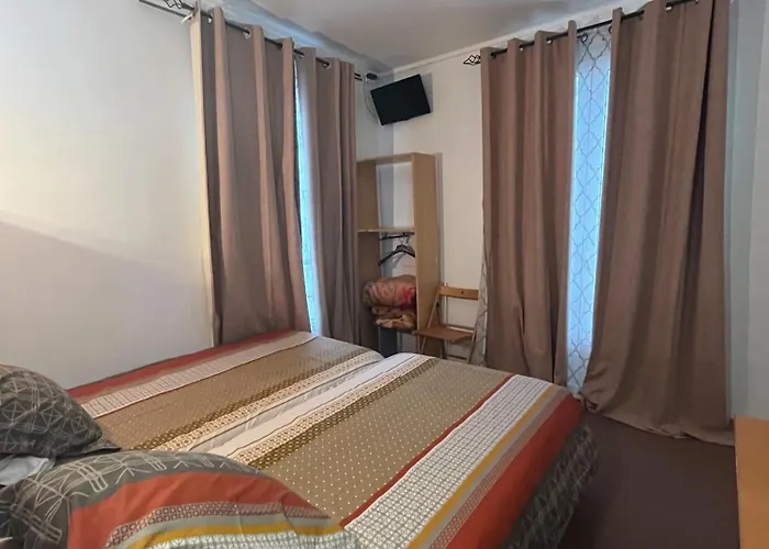 ホテル Ideal パリ